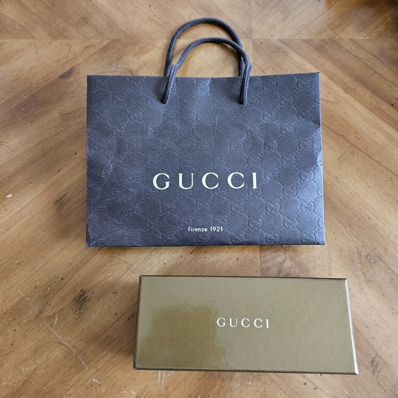 Gucci Dark Brown Bag and Gold Box Set - Picture 6 of 8